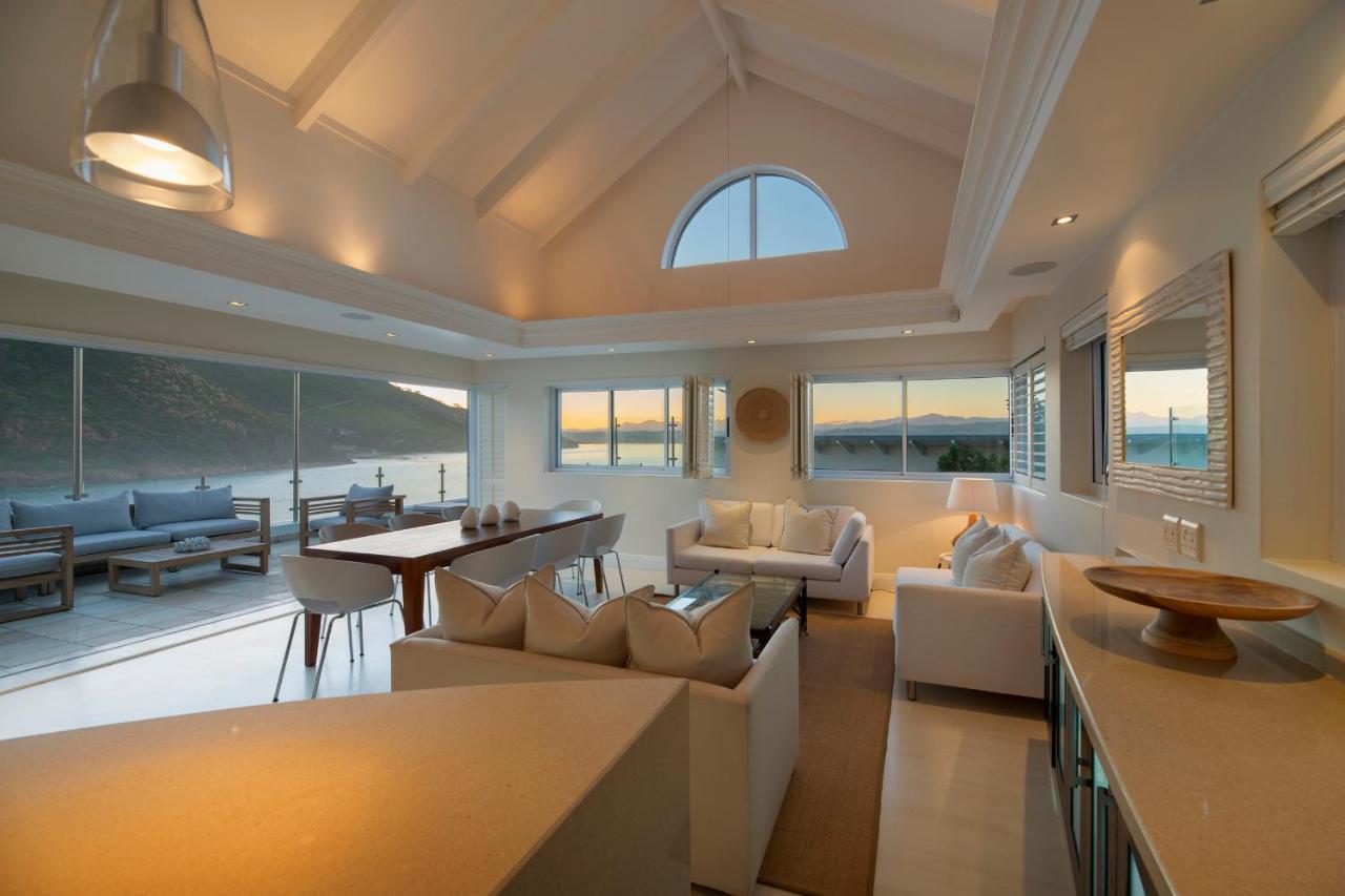 Beacon House Villa นิสนา ภายนอก รูปภาพ